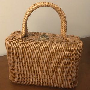 Stunning wicker rattan purse vintage handbag